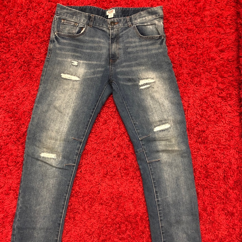 Jeans